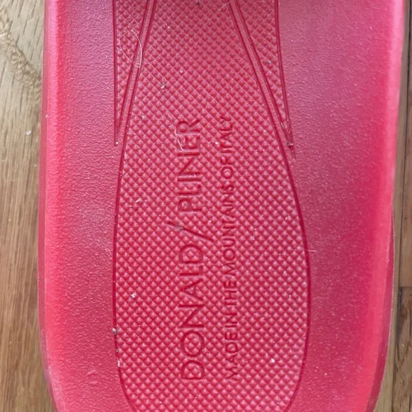 Donald Pliner Red Slide rubber Sandals - Picture 4 of 7